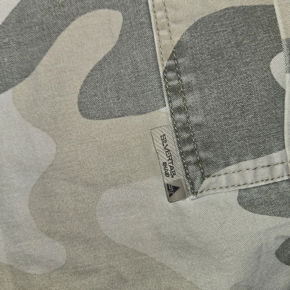 Levis y2k era